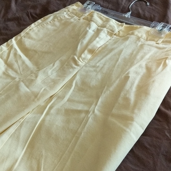 Briggs New York, yellow, size 12, Bermuda shorts - Picture 4 of 6